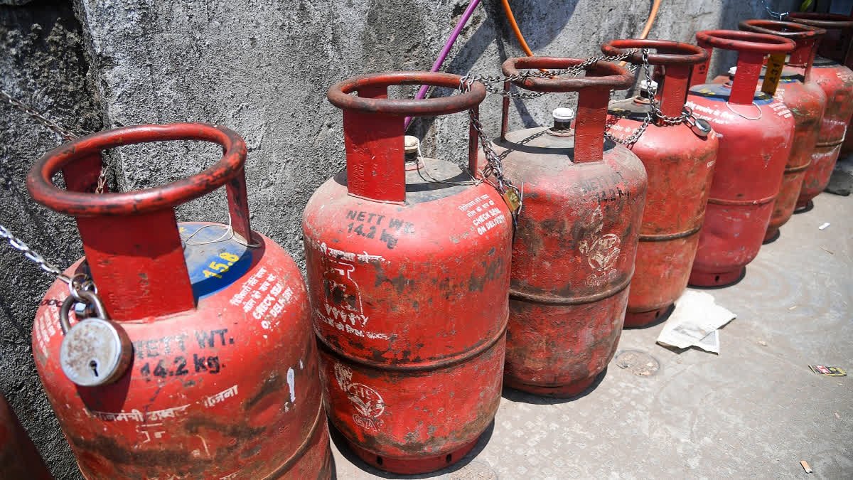Domestic LPG Price Hiked By Rs 29 Per Cylinder; Govt Says Rates Among World's Lowest