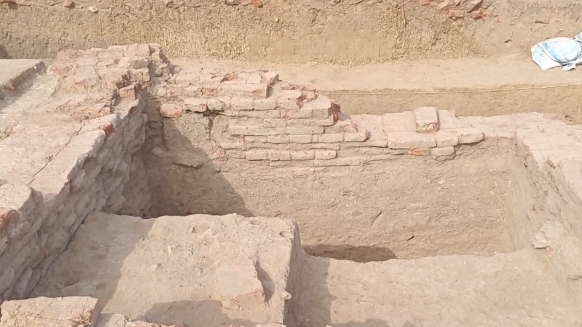 Sangam Era Well Discovered In Tenkasi District Of Tamil Nadu