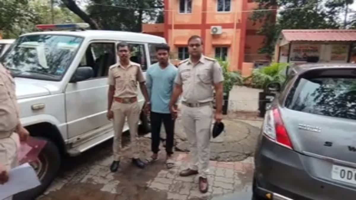 Bhubaneswar Cyber Crime & EOW Cops Arrest Youth For Circulating 'Obscene', AI Generated Content Targeting PM, Odisha CM