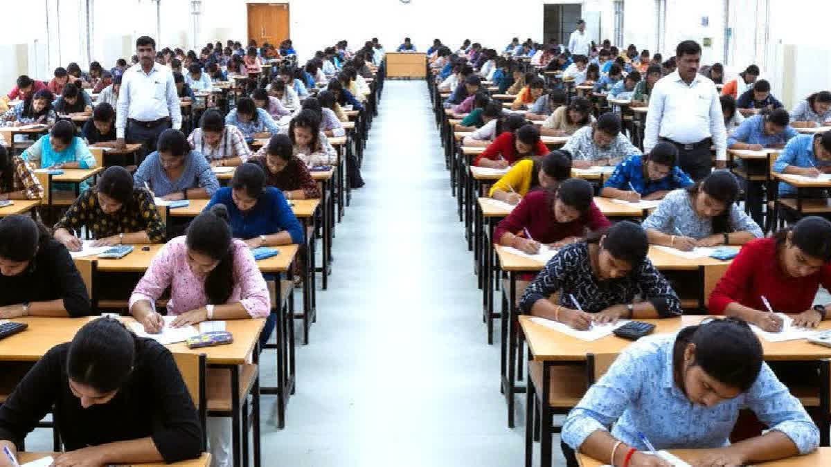Pune University Employee Suspended For ‘Selling’ Forged Degree Certificate, Marksheet