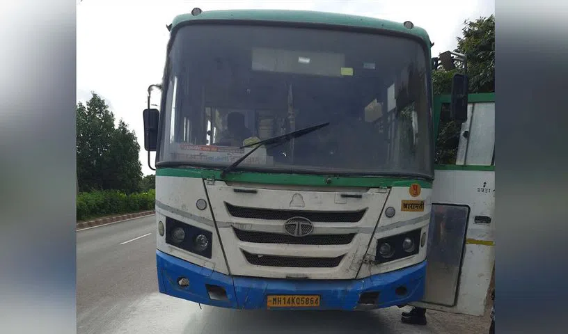 MSRTC driver saves 45 passengers after spotting smoke from bus engine